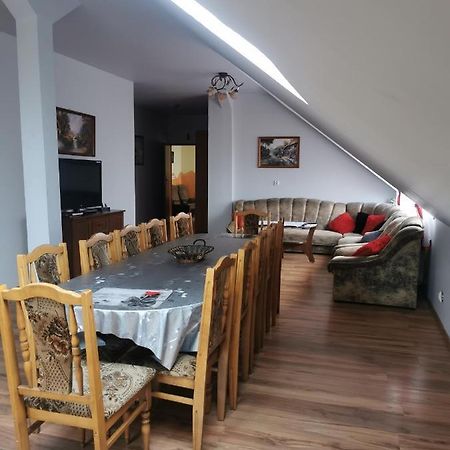 Pokoje Goscinne Agnes Sanok Esterno foto